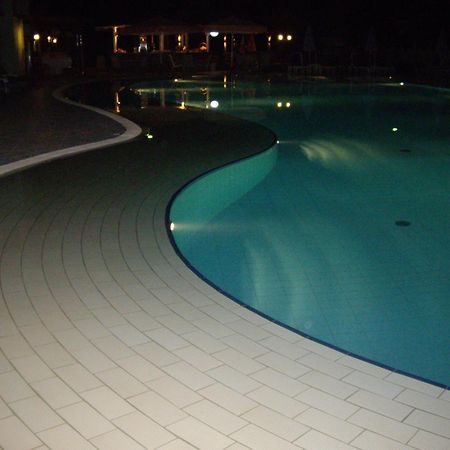 Ninos On The Beach Hotel Roda  Exterior photo