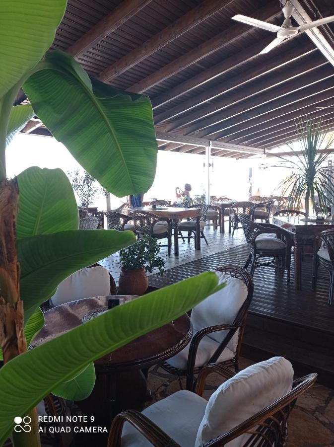 Ninos On The Beach Hotel Roda  Exterior photo