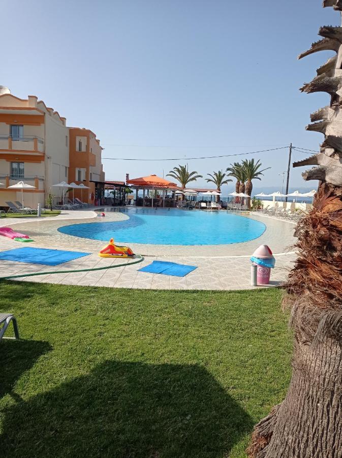 Ninos On The Beach Hotel Roda  Exterior photo