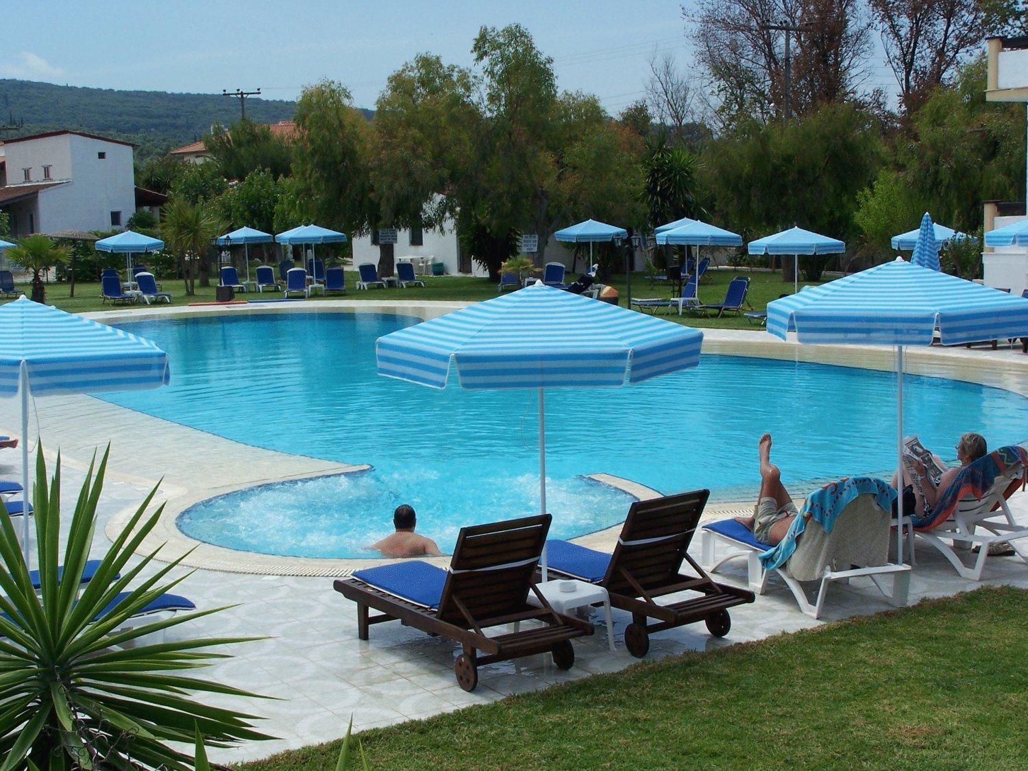 Ninos On The Beach Hotel Roda  Exterior photo